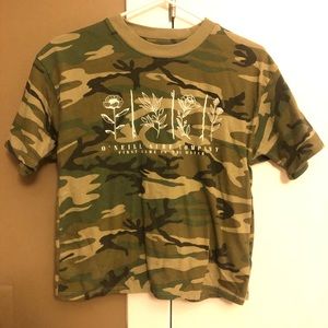 Worn once O’Neill camo tee